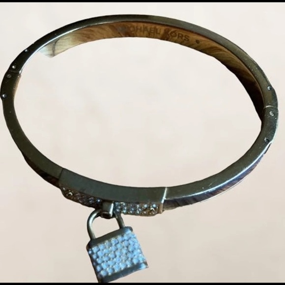 Michael Kors crystal and pave gold toned hinged padlock bracelet - Picture 8 of 10